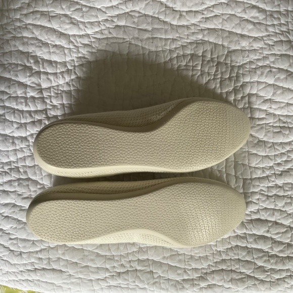 NWT Allbirds Tree Breezer flats - natural white - Picture 5 of 7
